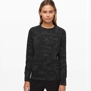 Lululemon Scuba Crew - Size 4